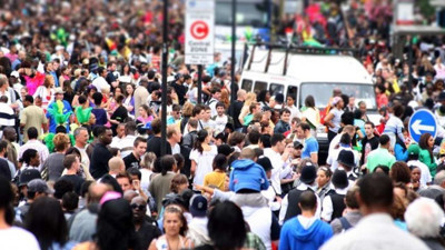 AB'nin Nüfusu 450 Milyonu Aştı