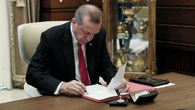 Resmi Gazete'de Yayımlandı: Sağlık Bakanlığı ve 4 Üniversiteye Yeni Atamalar