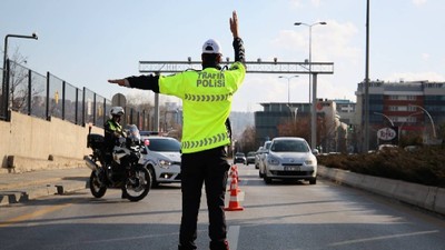 B Sınıfı Ehliyeti Olanlar Dikkat! 3 Milyon Sürücüye 19 Gün Süre Verildi: Hepsine Ceza Kesilecek