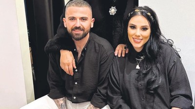Üçüncü Kez Anne Olmuştu.... Ferdi Tayfur'un Kızı Tuğçe Tayfur'dan Bebeğiyle İlk Poz