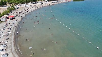 Yüzerken Kalp Krizi Geçirdi, Kurtarılamadı