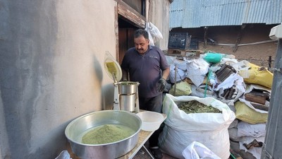 120 Bitkiden Yapılıyor, Adını Duyan 'Bu ne' Diyor! Pişen Yemeğe Koyulmuyor, Tadına Bakan Hayran Kalıyor