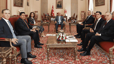 Komisyon İçin İlk Adım! Meclis Başkanı, Grup Başkanvekilleriyle Görüştü