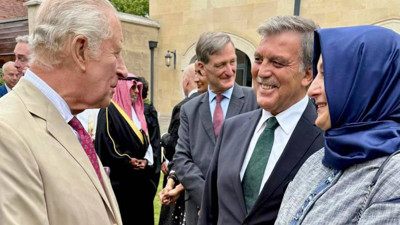 Abdullah Gül ve Kral Charles Aynı Karede