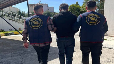 Kuşadası’nda 24 Yıl Hapis Cezasıyla Aranan Firari JASAT Operasyonuyla Yakalandı