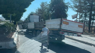 Seyir Halindeyken Dorse Koptu, Facia Ucuz Atlatıldı