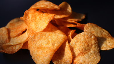 Ünlü Markanın Cipsinin İçinden Çıktı! Kesinlikle Tüketmeyin Denildi: Apar Topar Toplatılıyor