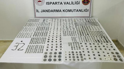 Isparta’da Tarihi Eser Operasyonu: Bin 155 Sikke Ele Geçirildi