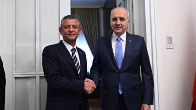 Özel'den Kurtulmuş ile Görüşme Sonrası İlk Açıklama: 'Meselenin Nereye Ereceğini Duyduktan Sonra...'