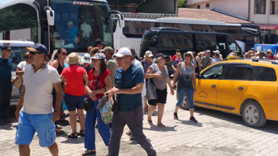 Çemişgezek’te Tarihi ve Doğal Şölen: İzmir’den 120 Turist Ziyaret Etti