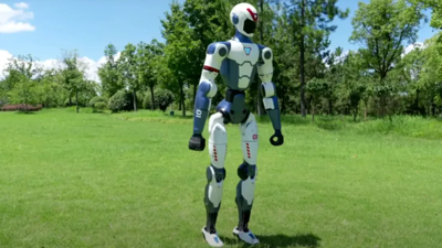 Dünyanın En Uygun Fiyatlı İnsansı Robotu Tanıtıldı: Fiyatı Ne Kadar?