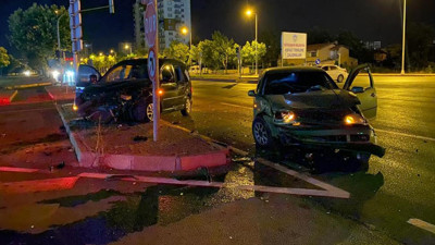 Kayseri'de Trafik Kazası: Ortalığı Birbirine Kattı, Yaralılara 'Nasılsınız?' Deyip Kaçtı