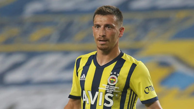 Fenerbahçe Kararını Verdi! Şoke Eden 'Mert Hakan Yandaş' Hamlesi: Sosyal Medya Yıkıldı