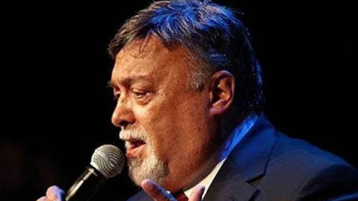 Türk Pop Müziğinin Efsanesi Usta Sanatçı Selçuk Alagöz Yoğun Bakıma Alındı
