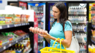 Bir Daha Tadına Bakamayacaksınız: Marketlerde Artık O Yumurtalar Satılmayacak!