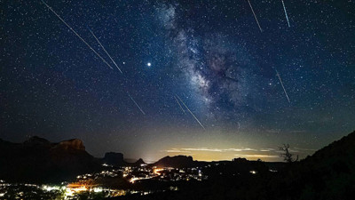 Gökyüzünde Muhteşem Şölen: Perseid Meteor Yağmuru Başladı! 81 İlden İzlenebilecek