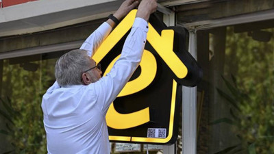 Emlak Sektöründe Yeni Dönem! Yetkili Ofisler Artık Bu Tabelayı Kullanacak! Tüm Türkiye’de Zorunlu Olacak