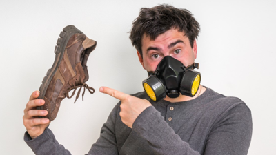 Yazın Kokan Ayakkabıları Hızla Tazelemenin Tüyosu Açıklandı