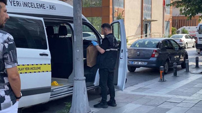 Küçükçekmece’de Kahvehaneye Patlayıcı Atıldı: 1 Kişi Yaralandı