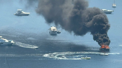 Bodrum'da Denizde Can Pazarı! Tekne Alev Alev Yandı