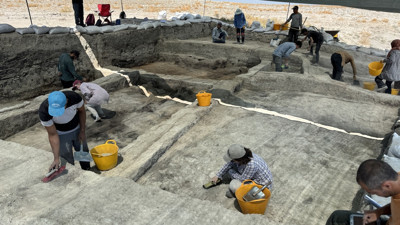 Konya'da Şok Keşif: 2 Bin Yıllık Kalem ve Maymun Kalıntıları Şaşırttı!