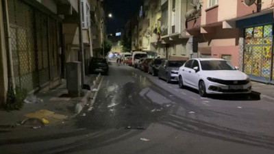 Kadını Bıçakladı, Mahalle Ayaklandı! Linçten Polis Kurtardı