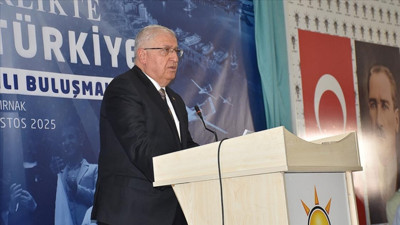 Bakan Güler: PKK ve İltisaklı Gruplar Silahlarını Teslim etmeli!