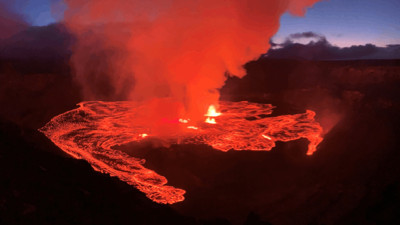 Hawaii'den Korkunç Görüntüler... Lavlar Su Gibi Fışkırdı