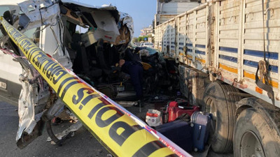 Şoför Uyudu Facia Geldi! 2 Ölü, 10 Yaralı