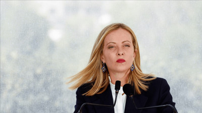 Meloni Dahil Kadınları Hedef Alan Site Kapatıldı