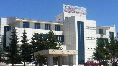 Çankırı'da Hafif Ticari Araç Şarampole Devrildi: 2’si Çocuk 4 Kişi Yaralandı