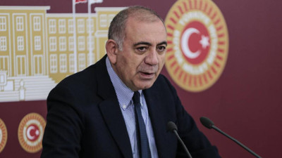 Zehir Zemberek Sözlerle İstifa Etmişti! CHP İstanbul'a Kayyım Olarak Atanan Gürsel Tekin Kimdir? CHP İçin Ne Demişti?