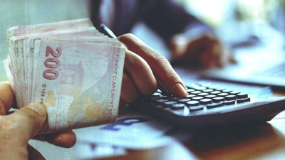 Memur ve Emekli Maaşında Zam Senaryoları: Ocak Ayında Artış Ne Kadar Olacak?