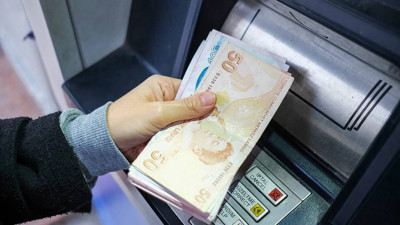 Emeklilere Eylül Müjdesi Verildi! Yeni Rekor Maaş Promosyonu Duyuruldu: 111 Bin 500 TL Hesaplara Yatırılacak