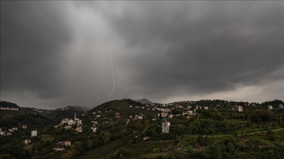 Gök Gürüldeyecek! 4 İle Kuvvetli Sağanak Uyarısı