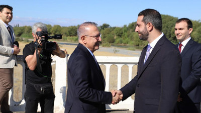 Erivan’da Tarihi Temas! Türkiye ve Ermenistan 6. Kez Masada