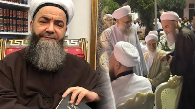 'Cübbeli Ahmet'in Oğlunun Düğünü Gündem Oldu... Hiç Kadın Yok!