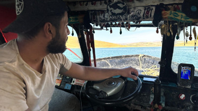 Denizi Yok Ama Zengin Oluyor! Ağlarını Atıyor, Ayda 200 Bin TL Kazanıyor