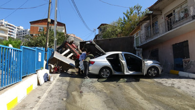Pendik'te Fren Arızası Faciası: Çekici Forklift'le Birlikte Yan Yattı, Apartmanda Hasar