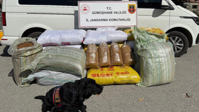 Gümüşhane'de Kaçak Tütün Operasyonu: 750 Bin TL Değerinde Mal Ele Geçirildi