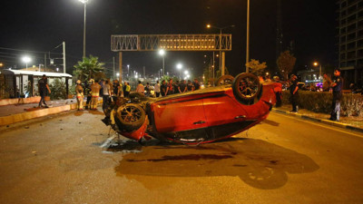 Hatay'da Feci Kaza! Otomobil Yayalara Çarpıp Devrildi, 3 Ölü