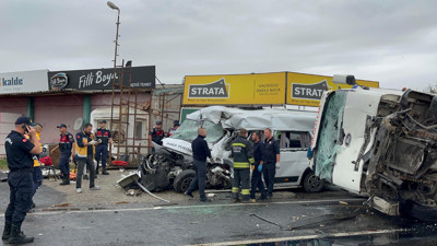 Tekirdağ'da Feci Kaza: İşçi Servisiyle Kamyon Çarpıştı, 3 Ölü 9 Yaralı
