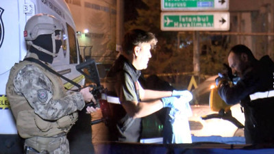 Arnavutköy'de Esrarengiz Cinayet: Polis Yelekli Kişi Sokak Ortasında Öldürüldü