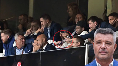 Bu Kare Çok Konuşulur! Fenerbahçe Maçına Damga Vuran Görüntü: Mert Hakan Yine Yaptı Yapacağını