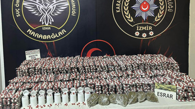 İzmir'de Uyuşturucu Operasyonu! 33 Binden Fazla Sentetik Hap Ele Geçirildi