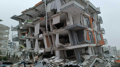 Burak Yapı Sitesi Davasında Yeni Gelişme: Kamu Görevlileri İlk Kez Hakim Karşısında