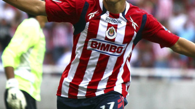 Futbol Dünyası Bu Haberle Sarsıldı! 45 Yaşındaki Yıldız Futbolcuya Hapis Şoku: Çocuk İstismarından Gözaltına Alındı