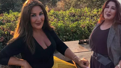 Nükhet Duru 'Tayt Giyilmesin' Demişti, Transparan Tulumuyla Sahneye Çıktı! Eleştiriler Peş Peşe Geldi