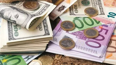 Piyasalar Hareketli! Dolarda İbre Yukarı Döndü