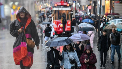 Meteoroloji’den Kuvvetli Yağış ve Rüzgar Uyarısı: Gök Patlayacak! 36 İl İçin Sarı ve Turuncu Kodlu Uyarı